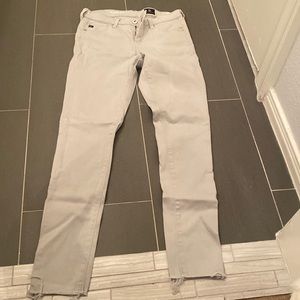Gray Adriano Goldschmied mid rise frayed skinny jeans size 25